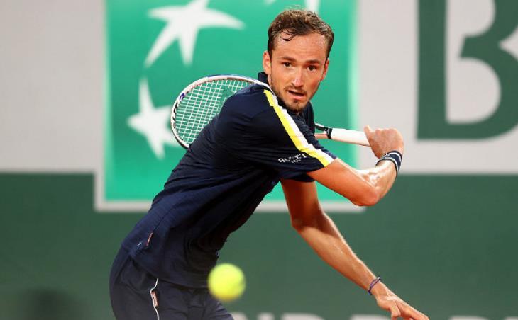 开云平台-SHR力克DK，Clid完成史诗逆转峡谷大战八强赛，强势挺进下一轮